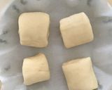 A picture of step 7 of Meng Tou (Steamed rolls).
