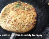 A picture of step 6 of Palak paneer paratha.