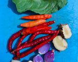 Foto langkah ke 2 dari resep Oseng Kulit Melinjo Merah.