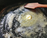 Foto del paso 3 de la receta: Filete de pescado a la crema con champiñones