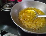 केले के मालपुए(kele k malpue recipe in hindi) रेसिपी चरण 3 फोटो