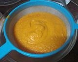 Foto del paso 5 de la receta Crema de verduras asadas con almendras picadas