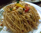 A picture of step 8 of Egg paneer mix veg chow min.