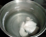 Foto langkah ke 1 dari resep Sup Krim Ayam Jamur.