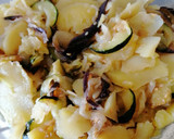 Foto del paso 4 de la receta: Tortilla de patata con verduras al microondas