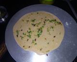 A picture of step 3 of Chilli garlic butter paratha.