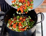 A picture of step 15 of Minestrone Soup.