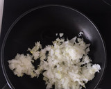 Foto del paso 4 de la receta: Tortilla de patatas sin aceite con espuma de clara de huevo