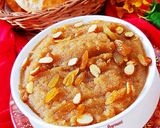 हलवा पूड़ी (Halwa Poori recipe in Hindi) रेसिपी चरण 8 फोटो