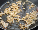 Foto del paso 4 de la receta: Arroz integral de verduras y langostinos