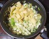 Foto del paso 1 de la receta Crema de lechuga y verduras