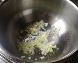Egyszerű zöldségleves grízgaluskával recept fázis 2 fotója