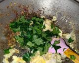Gambar langkah 3 resipi Nasi Goreng Ikan Masin.