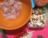 Foto langkah ke 1 dari resep GM Diet day 5 - Chicken Boneless Breast and Tempe w/ Tomato Soup.
