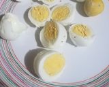 Foto del paso 3 de la receta: Huevos duros rellenos con vegetales