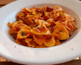 Foto del paso 8 de la receta: Farfalle en salsa de pimiento asado y panceta adobada