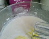 A picture of step 3 of Paint on chocolate cake.