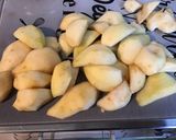 Une image de l'étape 1 de Tarte poires et noix de coco (pâte sablée citron vert /coco).