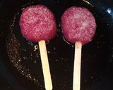 A picture of step 8 of Beetroot Popsicles.