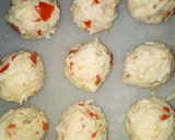 A picture of step 2 of Ojojo.