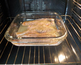 Foto del paso 15 de la receta: Salmón espolvoreado al horno y salsa de pescado ideal