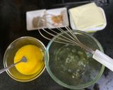 A picture of step 1 of Souffle Cheese Omelette.
