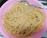 A picture of step 3 of Spaghetti Aglio E Olio.