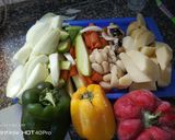 صورة لخطوة 3 من وصفة دجاج وخضار بكيس الشواء 🍗🫑🥕