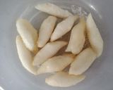 Hình bước làm 2 của món Bánh gạo chiên giòn lắc phô mai