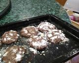 Foto langkah ke 4 dari resep Chocolate Crinkle Cookies.