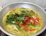 Foto langkah ke 4 dari resep Sup Ikan Kuwe.