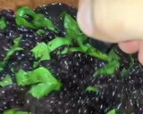 Foto del paso 3 de la receta: *Frijoles Negros con Epazote: Un Clásico Mexicano*