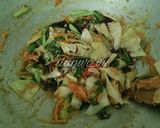 Foto langkah ke 3 dari resep MIE GORENG JAWA PEDAS #pr_adakecapmanisnya.
