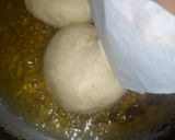 A picture of step 4 of Jam filled doughnuts.