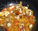 Foto langkah ke 4 dari resep Cumi Asam Manis.