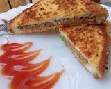 A picture of step 7 of Crispy shami kabab sandwich 🥪.