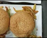 A picture of step 8 of Crisp fry chicken burgers 👌😋.