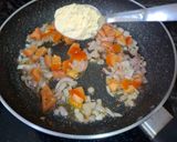 शिमला मिर्च और प्याज़ की स्वादिष्ट सब्ज़ी 😋🌶️🧅 रेसिपी चरण 4 फोटो