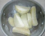 A picture of step 3 of Yamarita and omelette roll.