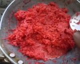 A picture of step 2 of Beetroot burfi.