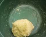 Foto langkah ke 2 dari resep Roti Kurma.