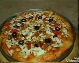 A picture of step 10 of Sweet and sour chicken pizza.
