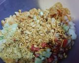 A picture of step 4 of BhelPuri Chat.