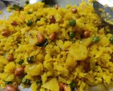 A picture of step 7 of Indori Poha.