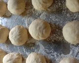 Foto langkah ke 4 dari resep Donat kentang hemat telur.