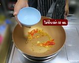 รูปขั้นตอนการทำที่ 7 ของ ไข่ต้มราดผัดกิมจิแตงกวา