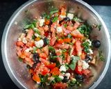 બેસિલ ટોમેટો બ્રુસકેટા (Basil Tomato Bruschetta Recipe In Gujarati) રેસીપી સ્ટેપ2ફોટો