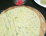 A picture of step 4 of Moong dal lachchha paratha.