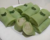 Foto langkah ke 6 dari resep Dadar Gulung Isi Vla Susu.