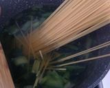 Foto del passaggio 6 della ricetta Linguine trafilate a bronzo con cicoria